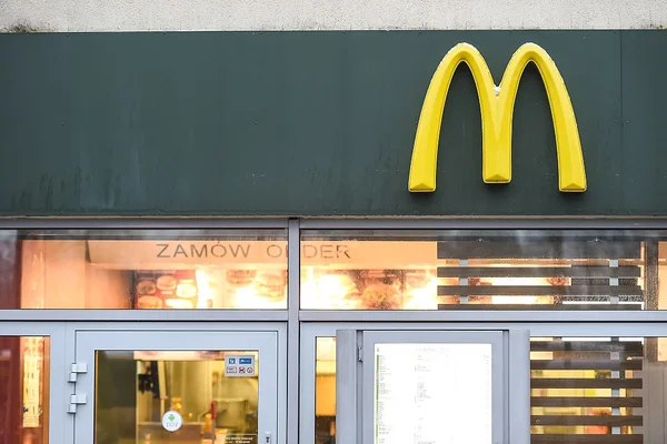 McDonald’s fecha escritórios nos EUA e prepara demissões