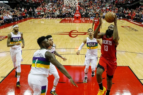 Harden brilha, ofusca Zion e Rockets superam Pelicans na NBA