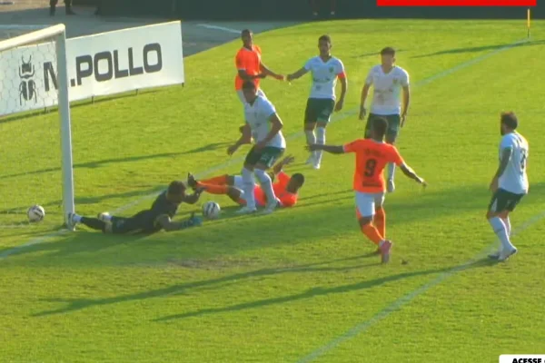 Ataque do Nova Iguaçu para em goleiro do Porto Vitória pela Série D