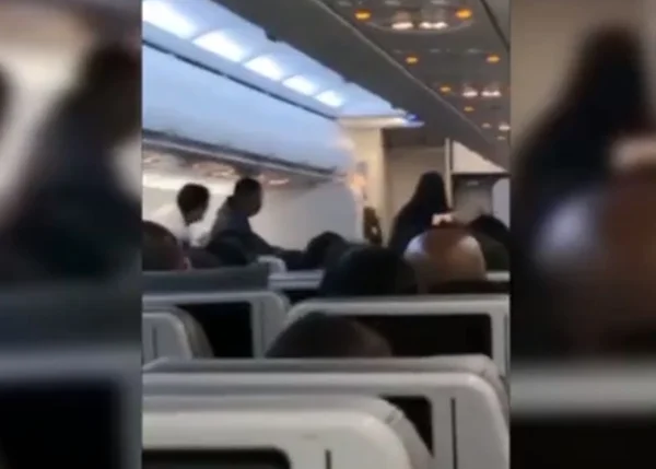 Passageira é retirada de voo no Pará por se recusar a usar máscara. Veja