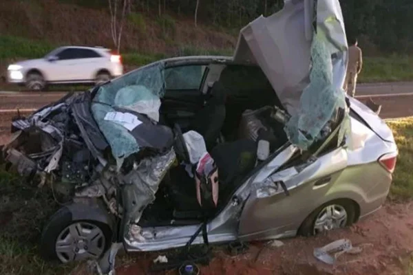 Idoso morre e esposa é socorrida em estado grave após acidente no Paraná