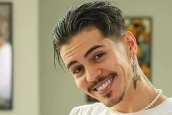 Veja o antes e depois de Biel após harmonização facial