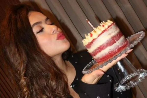 Maisa Silva celebra chegada dos 21 anos: “Gratidão por tudo”