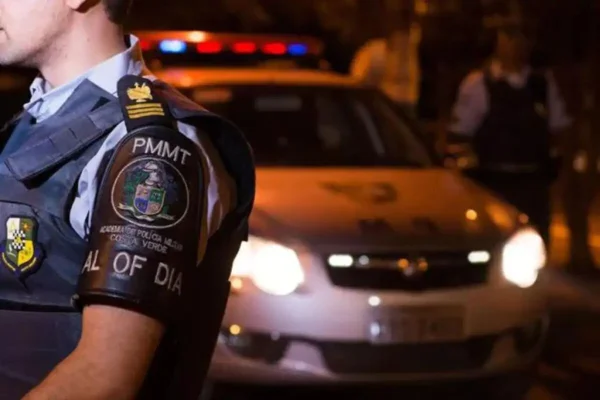 Imagem colorida de policial militar de MT - Metrópoles