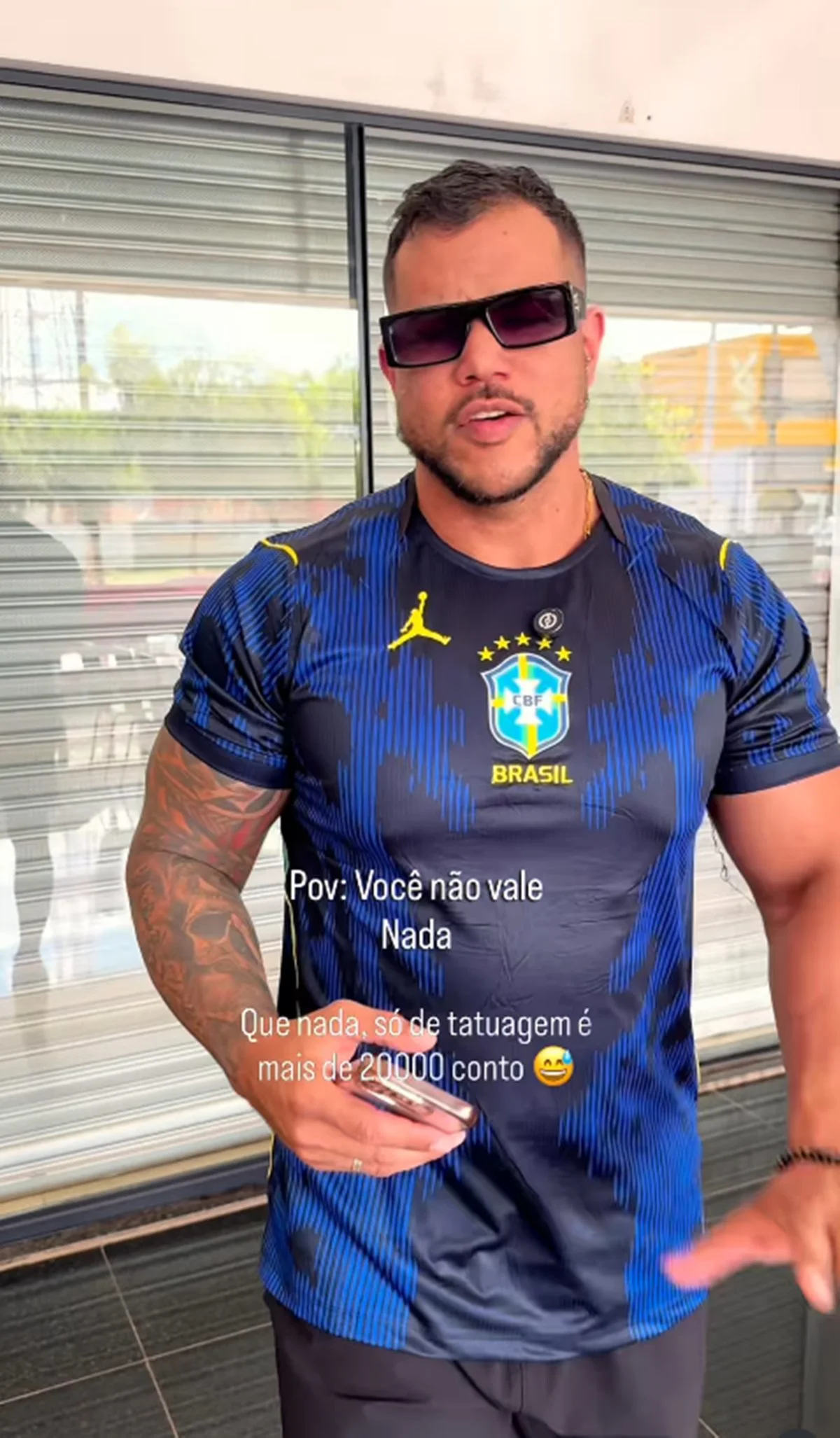 Personal que deu surra em “mendigo” Givaldo usava fama na web para promover anabolizantes - imagem 2 Personal que deu surra em “mendigo” Givaldo usava fama na web para promover anabolizantes - imagem 2