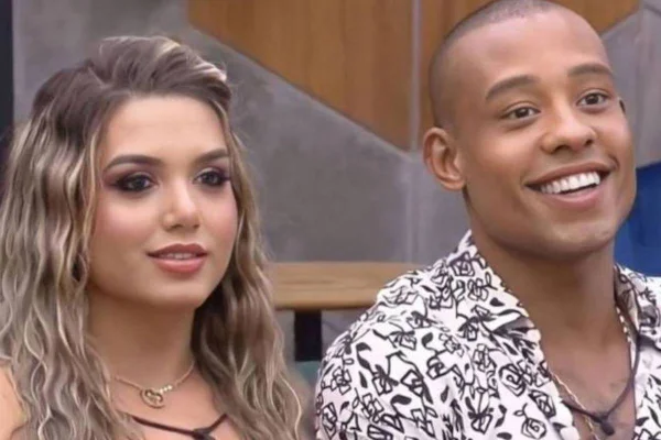 Mussunzinho anuncia separação de Karoline Menezes