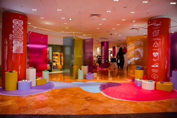 Pop-up store da Melissa em Paris