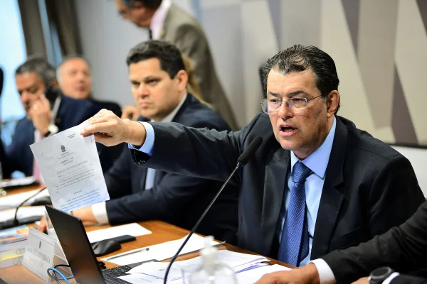 CCJ do Senado