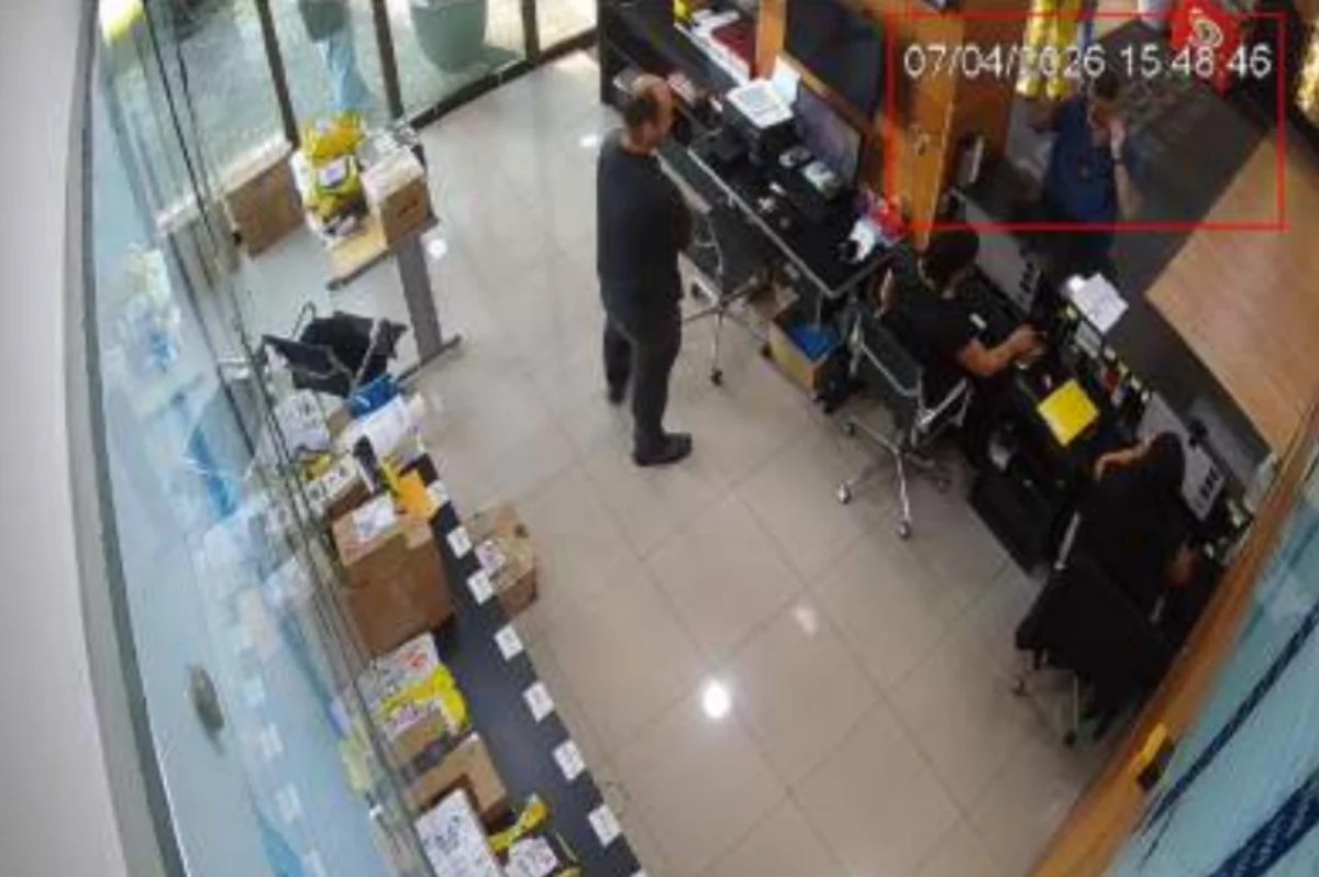 Chefe de Daniel Silveira se passou por agente do STM para comprar munições - imagem 3 Chefe de Daniel Silveira se passou por agente do STM para comprar munições - imagem 3
