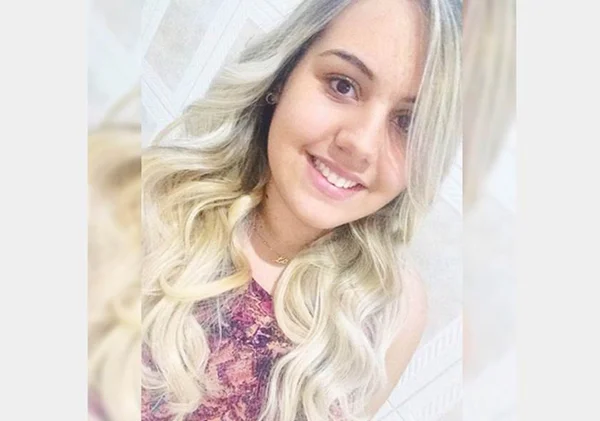Viúva de Boechat emociona público com texto escrito pelo marido