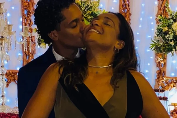 Após ordem de prisão, Márcia Gama, mãe de Oruam, desabafa e fala em "perseguição" - Metrópoles