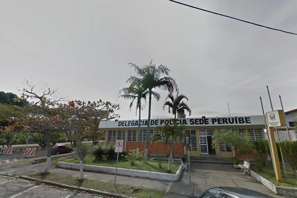 Delegado é afastado por liberar criminoso para ir a churrasco com ele