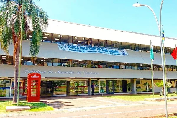 Concurso em Londrina (PR) tem salários de até R$ 15,7 mil