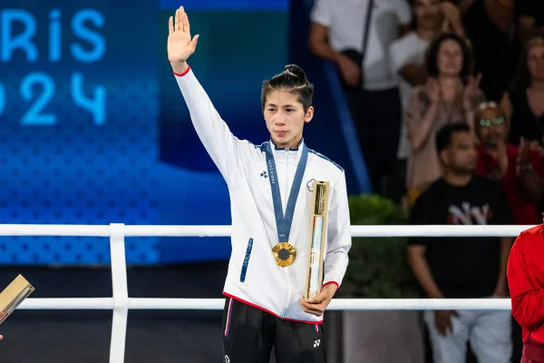 Foto colorida de Yu Ting-Ling - Metrópoles