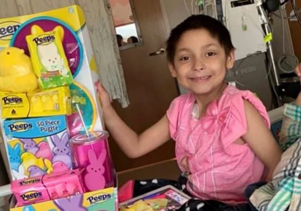 Menina vence câncer e doa brinquedos de aniversário a crianças doentes