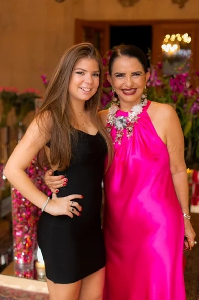 Luiza Bittar e Moema Leão Luiza Bittar e Moema Leão