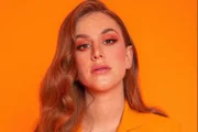 Mari Maria estreia no mercado da moda e lança sua 1ª peça de vestuário - imagem 3 Mari Maria estreia no mercado da moda e lança sua 1ª peça de vestuário - imagem 3