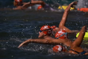 Atletas participam das provas de águas abertas no Metrópoles Endurance