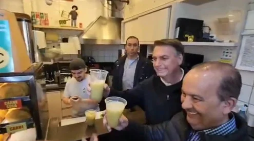 Bolsonaro visita Mercado Público de Florianópolis