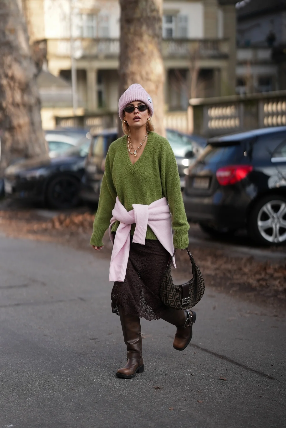 Streetstyle com a bolsa Croissant Streetstyle com a bolsa Croissant