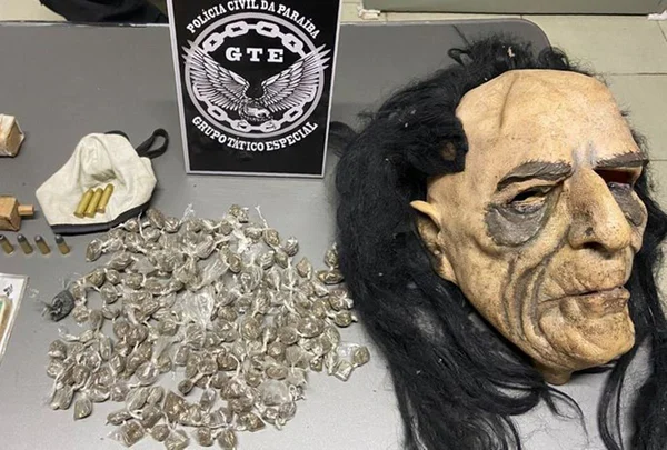 Mascarados: trio suspeito de praticar roubos com disfarce é detido em operação da polícia