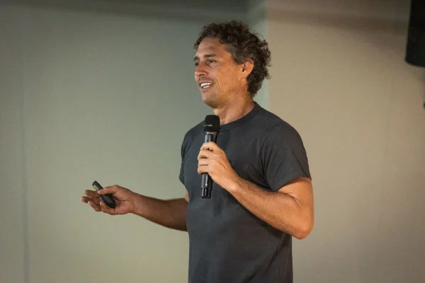 Medalhista olímpico, Flávio Canto palestra para jovens judocas no DF