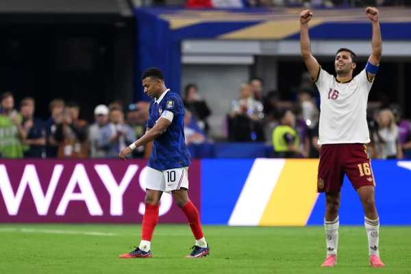 Espanha domina França, vence por 2 x 0 e está na final da Copa do Mundo - destaque galeria Espanha domina França, vence por 2 x 0 e está na final da Copa do Mundo - destaque galeria