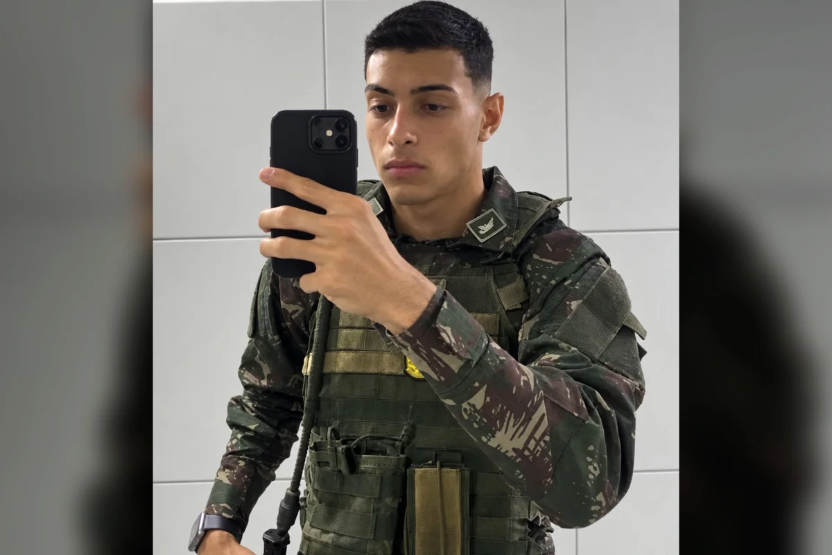 Soldado do Exército desaparece de quartel com fuzil e 20 munições em PE Soldado do Exército desaparece de quartel com fuzil e 20 munições em PE