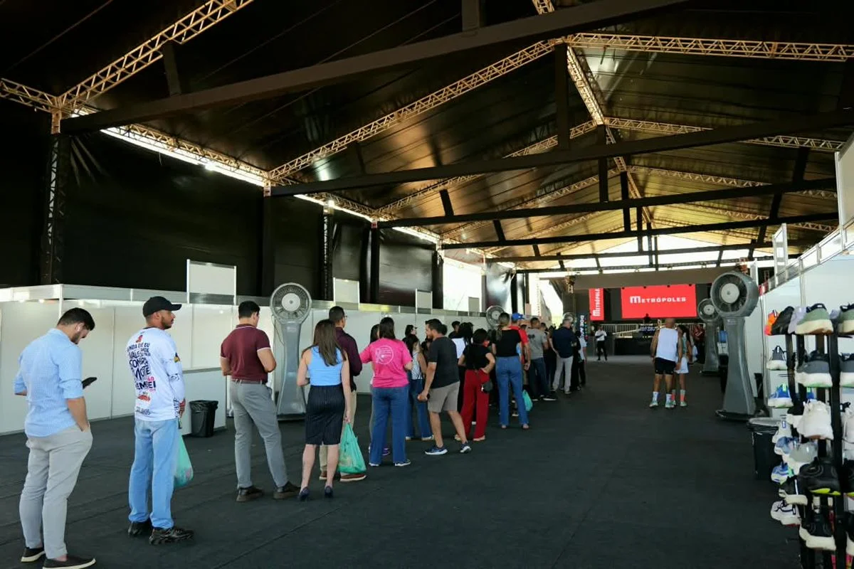 Movimentação entrega de kits Metrópoles Endurance Movimentação entrega de kits Metrópoles Endurance