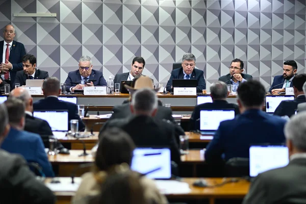 A CPMI do INSS ouve o empresário Jucimar Fonseca, convocado para esclarecer supostas fraudes em descontos aplicados a aposentados CPMI INSS FRAUDE - Metrópoles