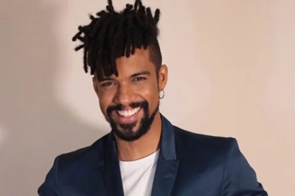 Justiça bate o martelo e condena cantor D’Black em ação contra fotógrafa