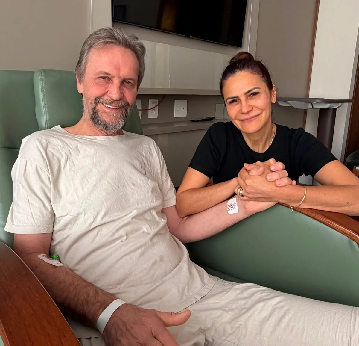 AVC: líder do PT recebe alta hospitalar após passar mal na Câmara - imagem 3 AVC: líder do PT recebe alta hospitalar após passar mal na Câmara - imagem 3