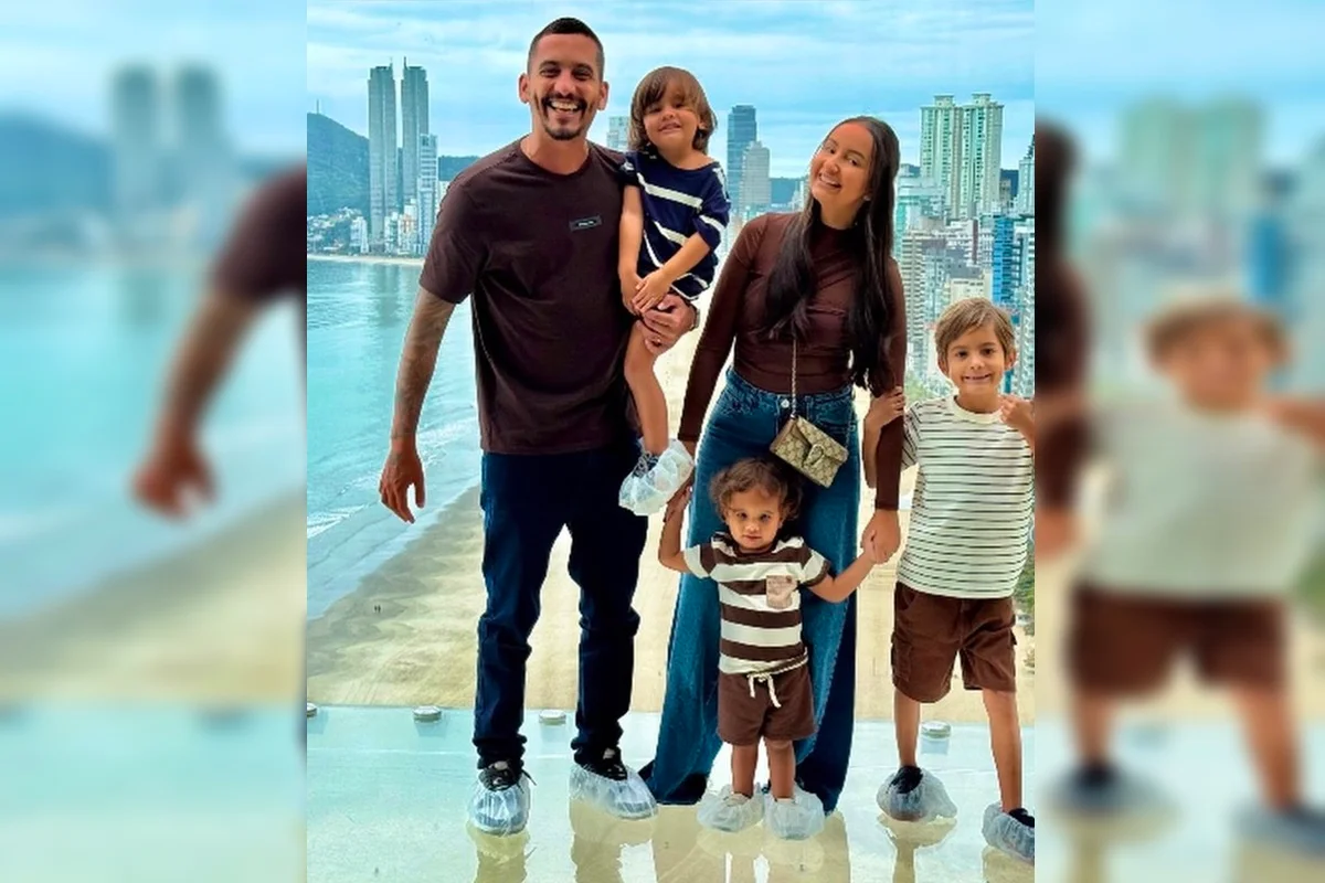 Martha Oliveira, influenciadora que morreu após realizar cirurgia plástica, deixou três filhos e marido Martha Oliveira, influenciadora que morreu após realizar cirurgia plástica, deixou três filhos e marido