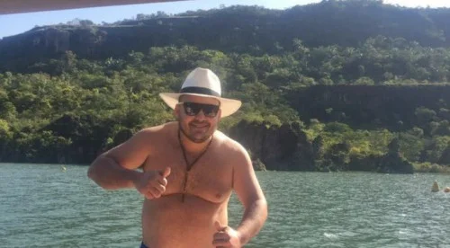 Engenheiro é assassinado a tiros depois de tentar evitar briga em lago