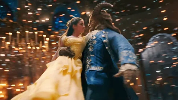 Vídeo compara cenas do longa “A Bela e a Fera” com animação da Disney