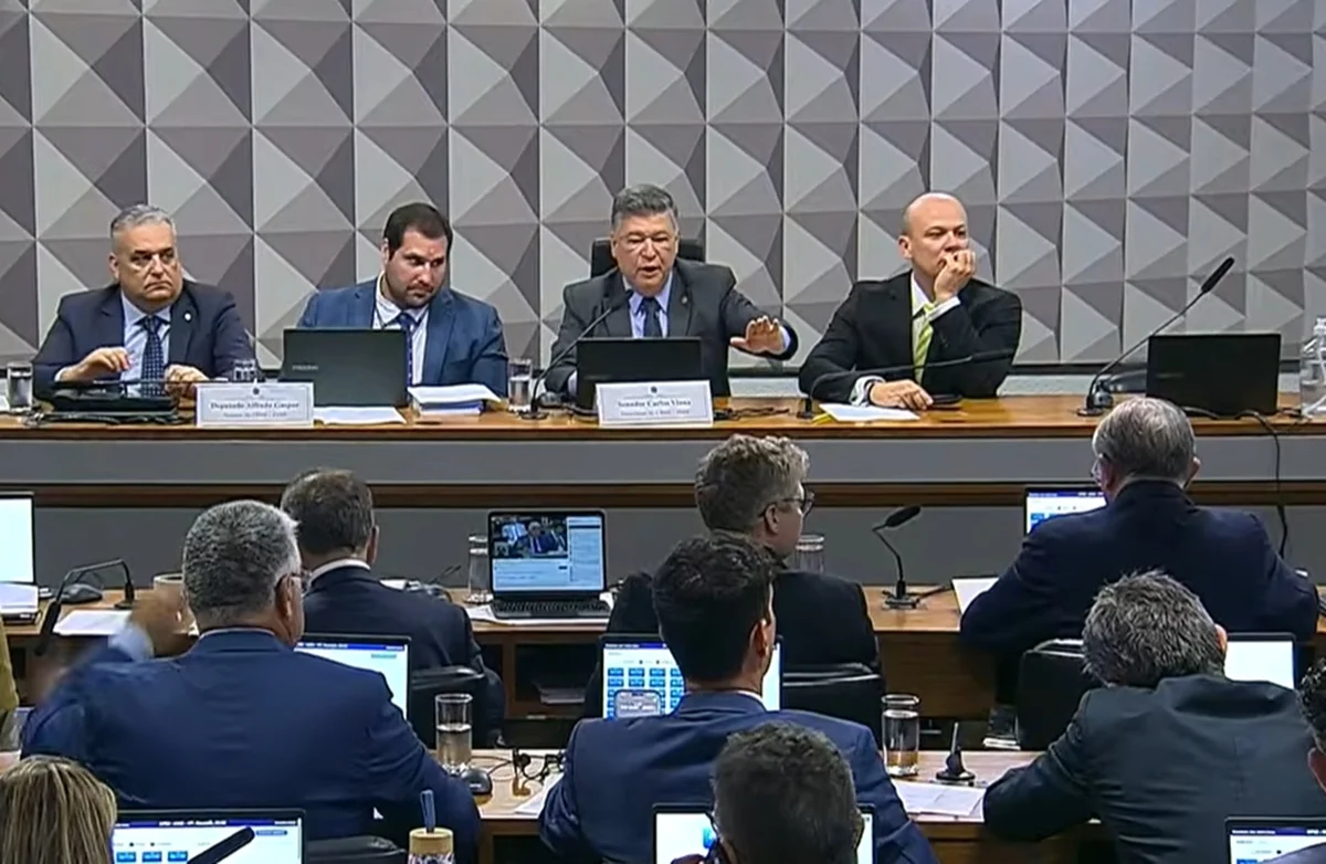 CPMI ouve esposa e ex-procurador do INSS nesta quinta (23/10) 1 CPMI do INSS - Metrópoles