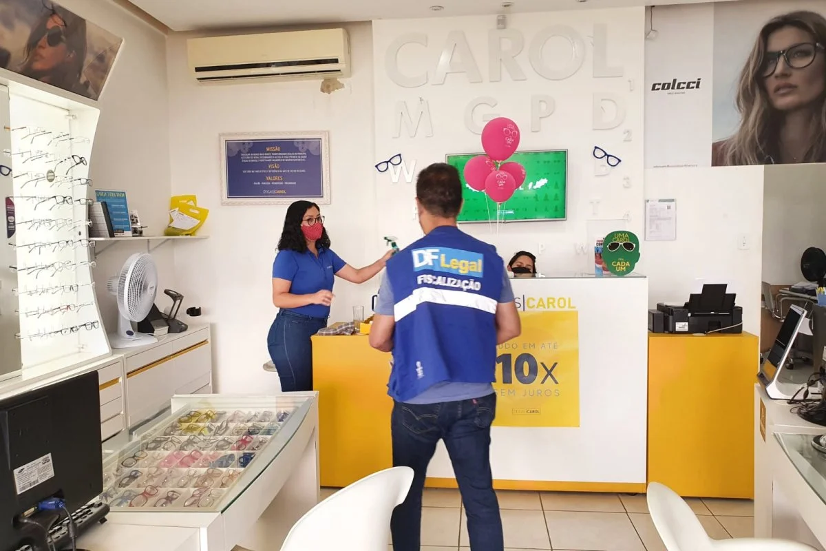 145 comércios foram vistoriados 145 comércios foram vistoriados