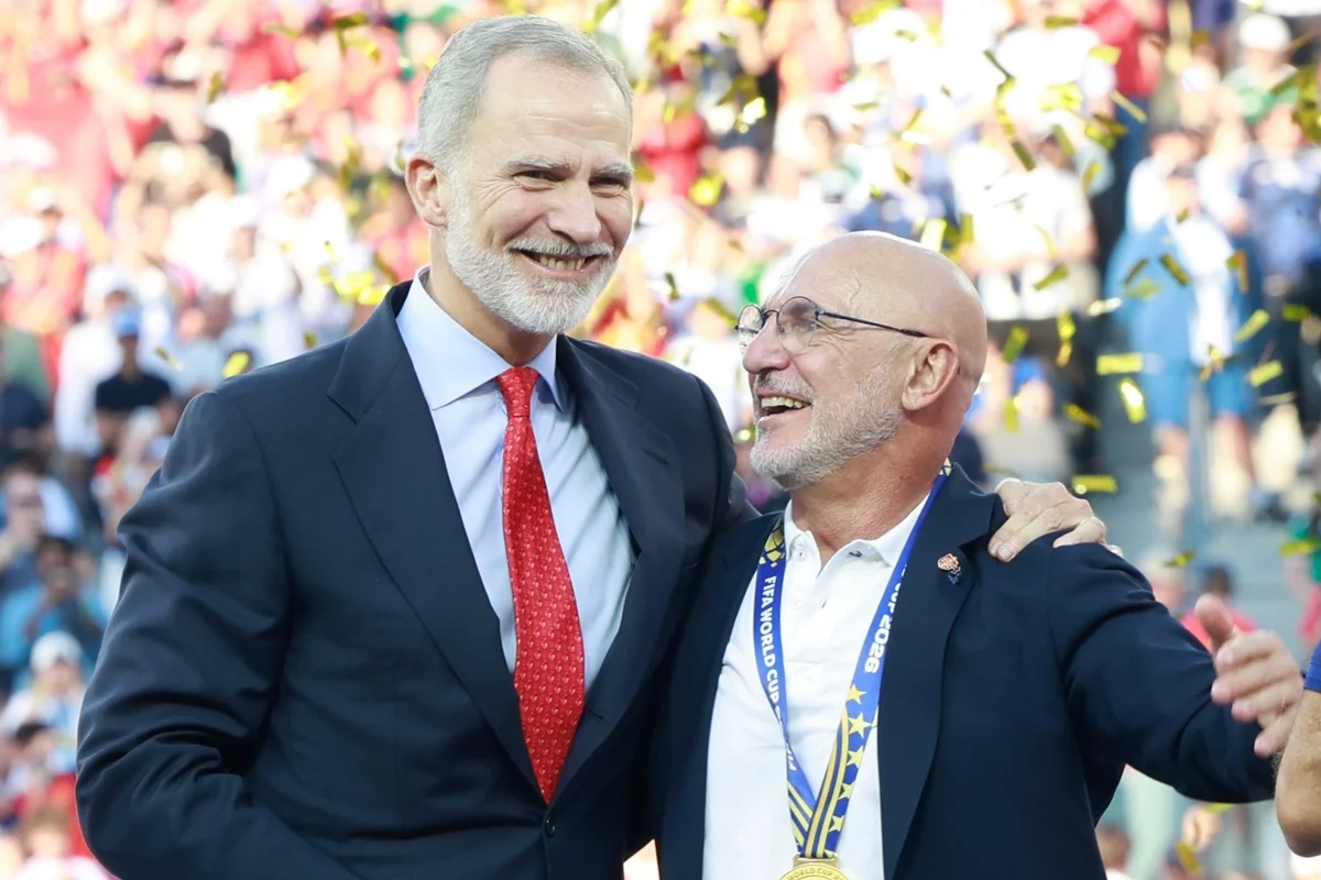 Felipe VI acompanhou a final da Copa do Mundo ao lado da rainha Letizia Felipe VI acompanhou a final da Copa do Mundo ao lado da rainha Letizia