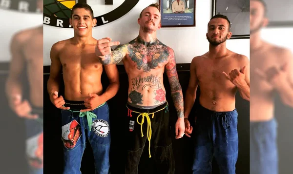 Atleta neozelandês diz ter sido extorquido por policiais no RJ