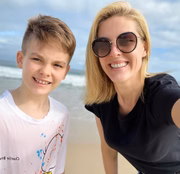 Alezinho, de 9 anos de idade, presenciou o início da briga entre o casal, que terminou em agressão do empresário
