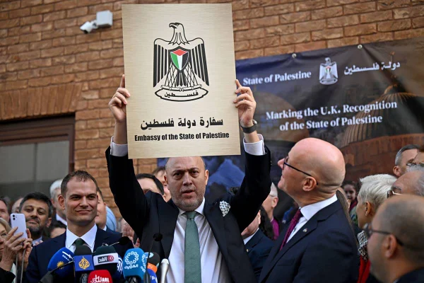 imagem colorida embaixada palestina londre