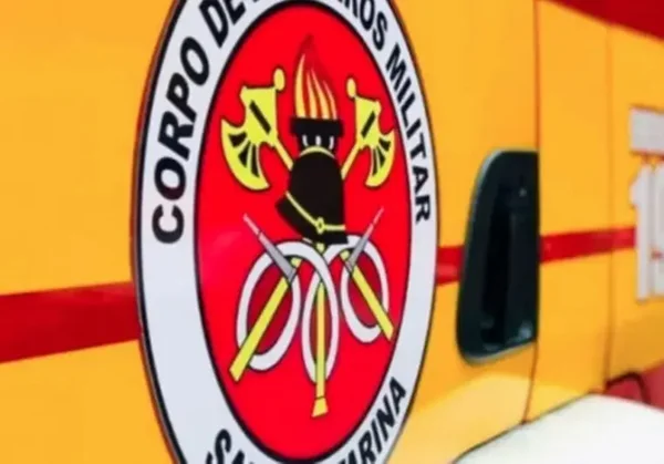 Jovem de 18 anos morre após se afogar em praia no sul de SC