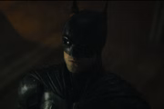 Robert Pattinson entrega um Batman sombrio e com outras nuances