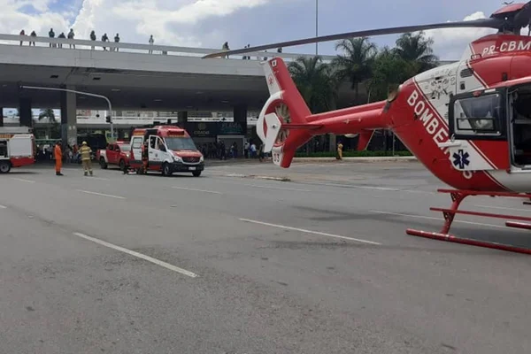 Motorista tem parada cardiorrespiratória e é socorrido pelos bombeiros