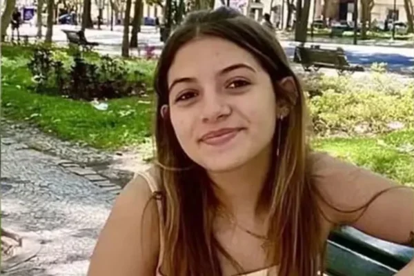 imagem colorida da brasileira Amélie Voigt Trejes, de 21 anos, bilionária mais jovem do mundo