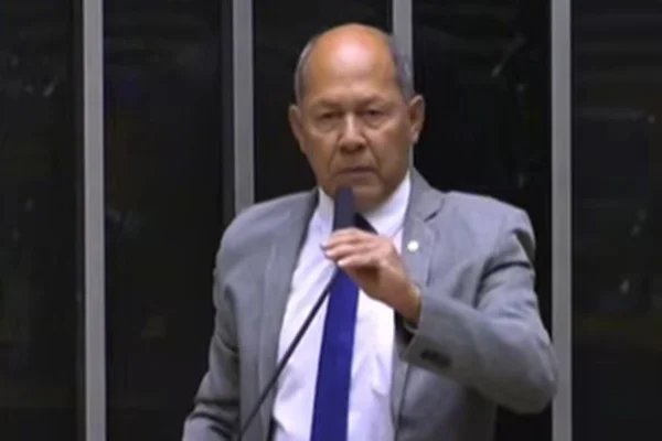 Foto colorida do deputada federal que chamou Flavio Dino de "sobrepeso" - Metrópoles