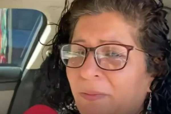 Adriana Ramos é mãe do jovem que matou 21 pessoas no Texas