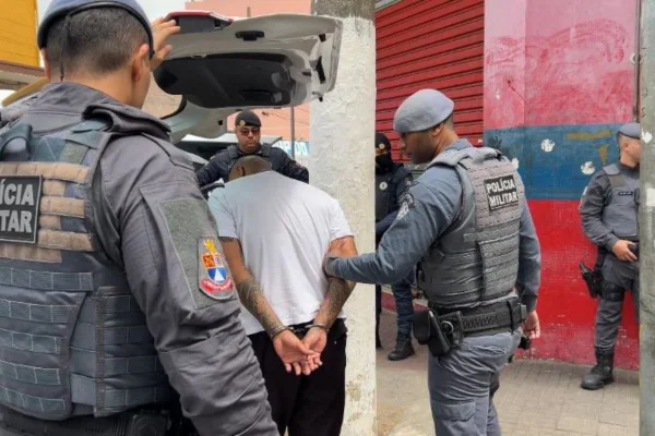 Nesta terça-feira (17/9), cerca de 50 mil presos de SP foram liberados para a saidinha. Nas primeiras horas, 15 detentos foram recapturados - Metrópoles