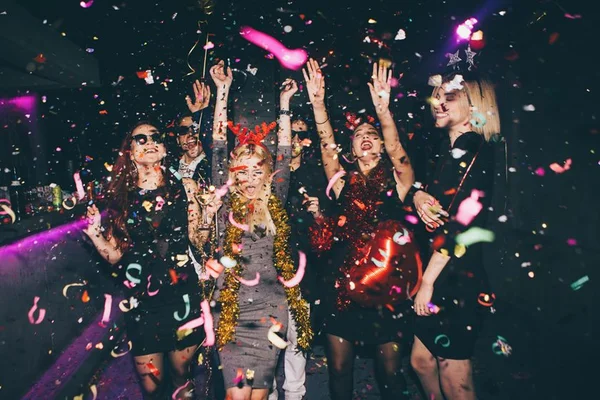 Festas de adulto são muito mais simples do que as de criança