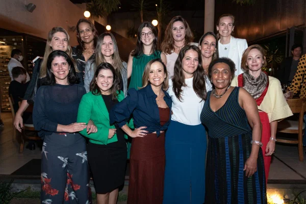 Em jantar, advogadas se reúnem para promover defesa das mulheres